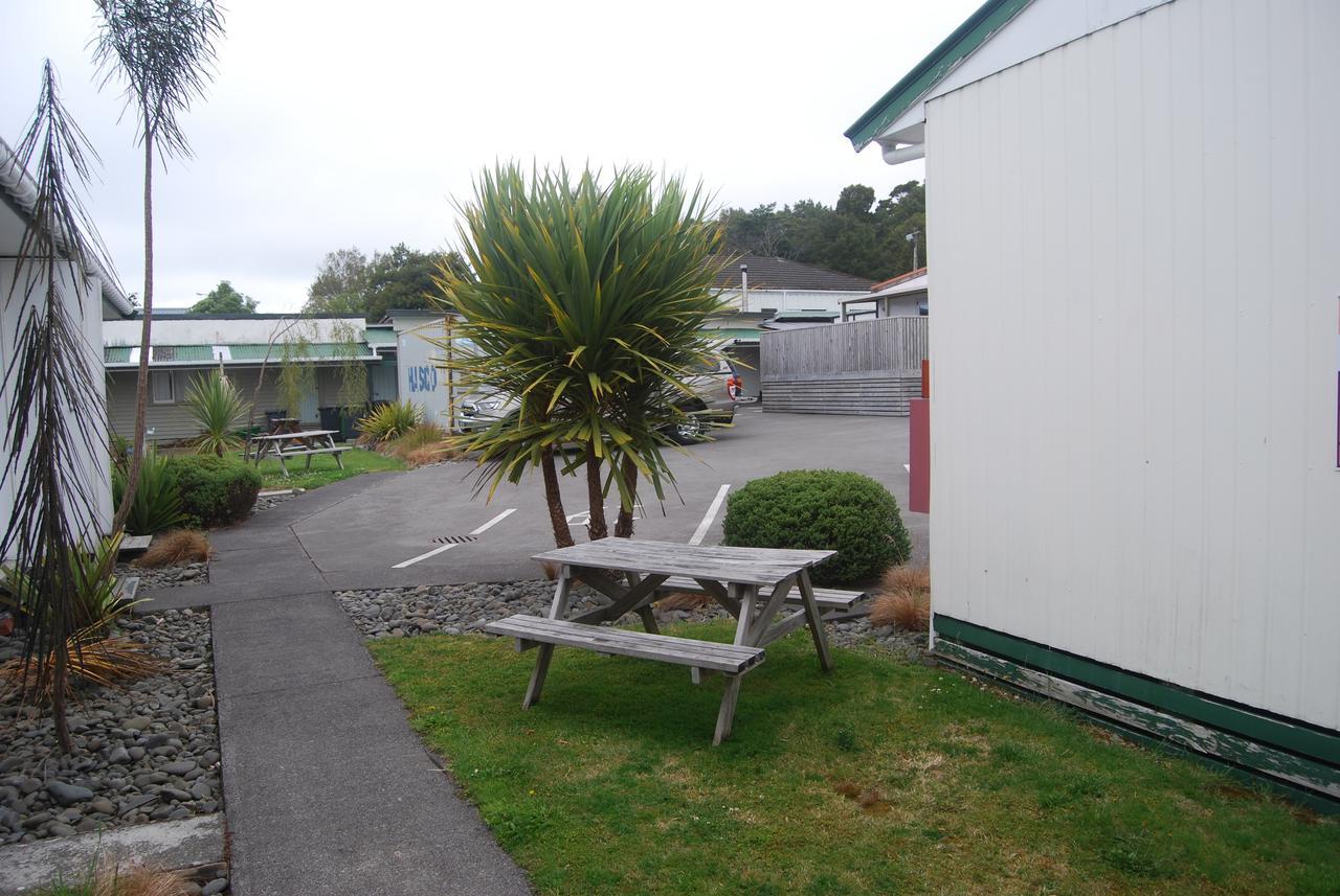 Ohakune Central Backpackers & Cabins Zewnętrze zdjęcie
